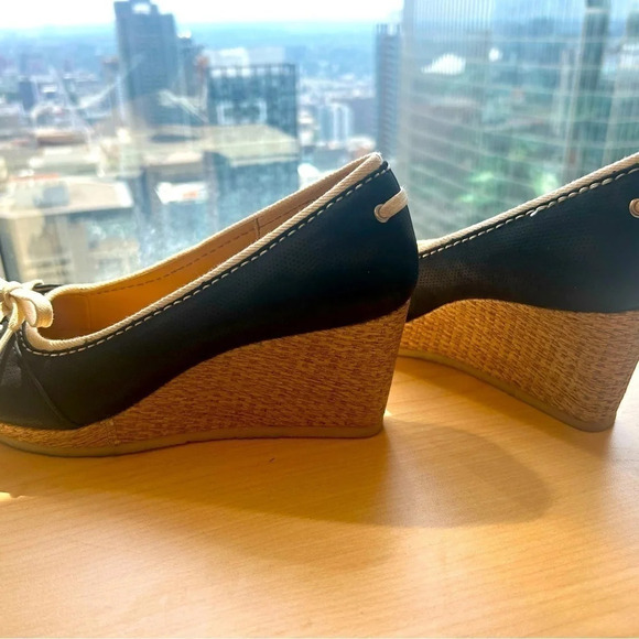 Clark’s 8m wedge leather shoes worn once!!! Too narrow for me :( black leather - Picture 8 of 8